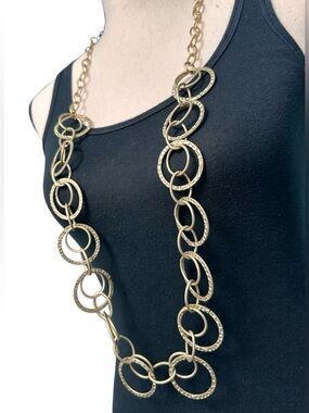 💛Jones New York Interlocking Circles Long Necklace